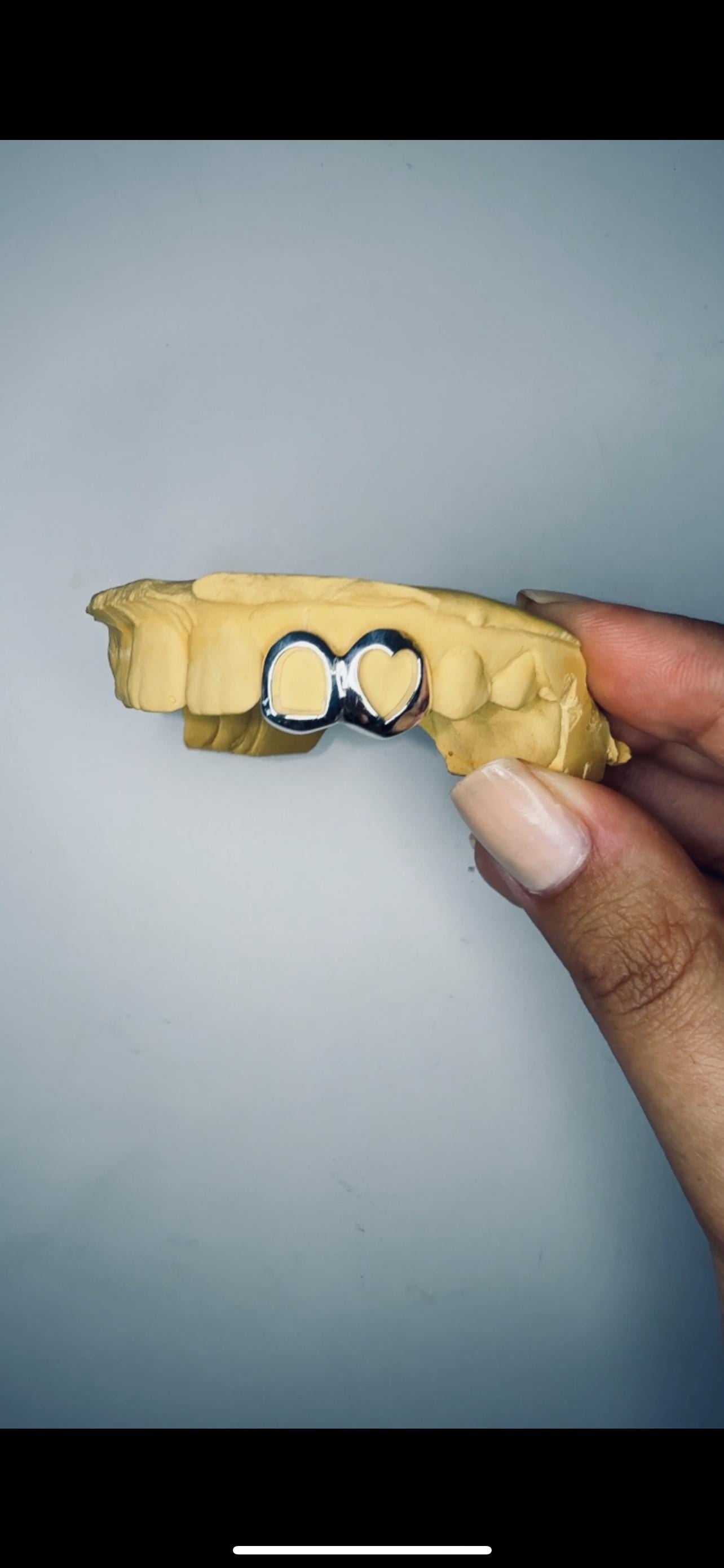 Personalized Grillz: Gold Silver Heart Window Fangs - Custom Fit