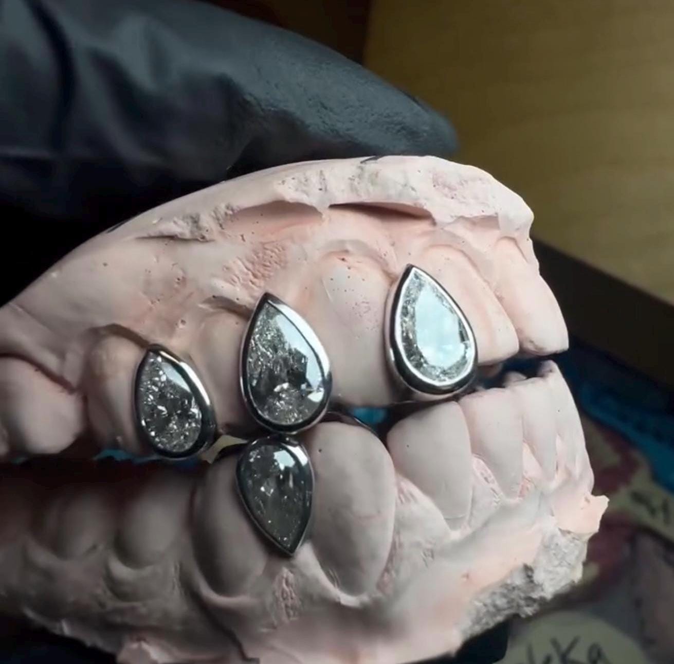 Custom Pear-Cut Diamond Grillz: 925 Silver or Solid Gold, VVS Stones