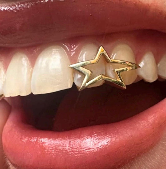 Star Shape Grillz Custom Made - silver and gold Grillz - fast shipping - high end polish